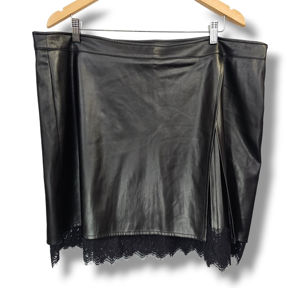 City Chic Faux Leather Mini Skirt 20 Black Lace Pleated Wrap Goth Fairygrunge